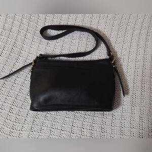 Coach Vintage Equestrian Genuine Leather Shoulder Bag Crossbody Black J7C-9802